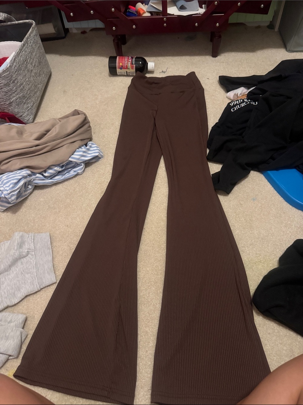 Women’s High-Waist Ribbed Flare Pants - Brown
